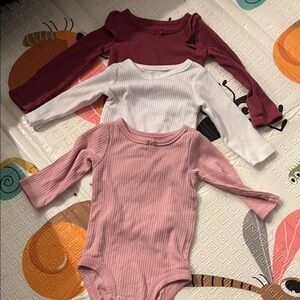 Ribbed Long Sleeve Baby Bodysuit Set - Pink, White, and Red